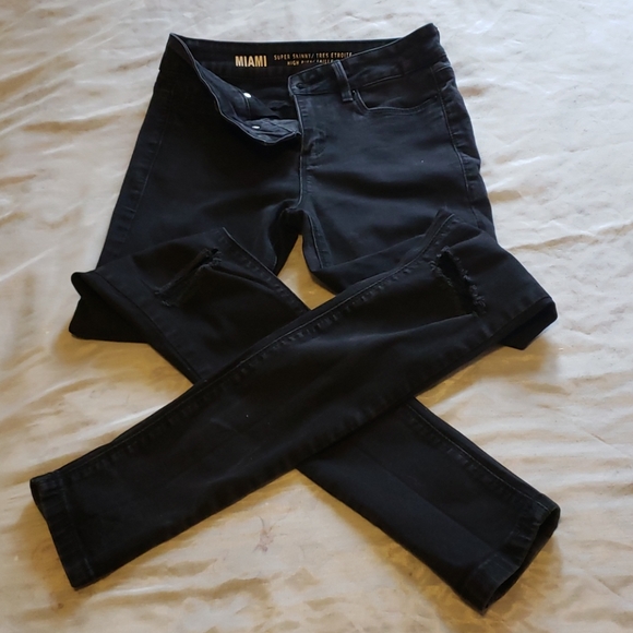 Miami Jeans - Picture 3 of 4